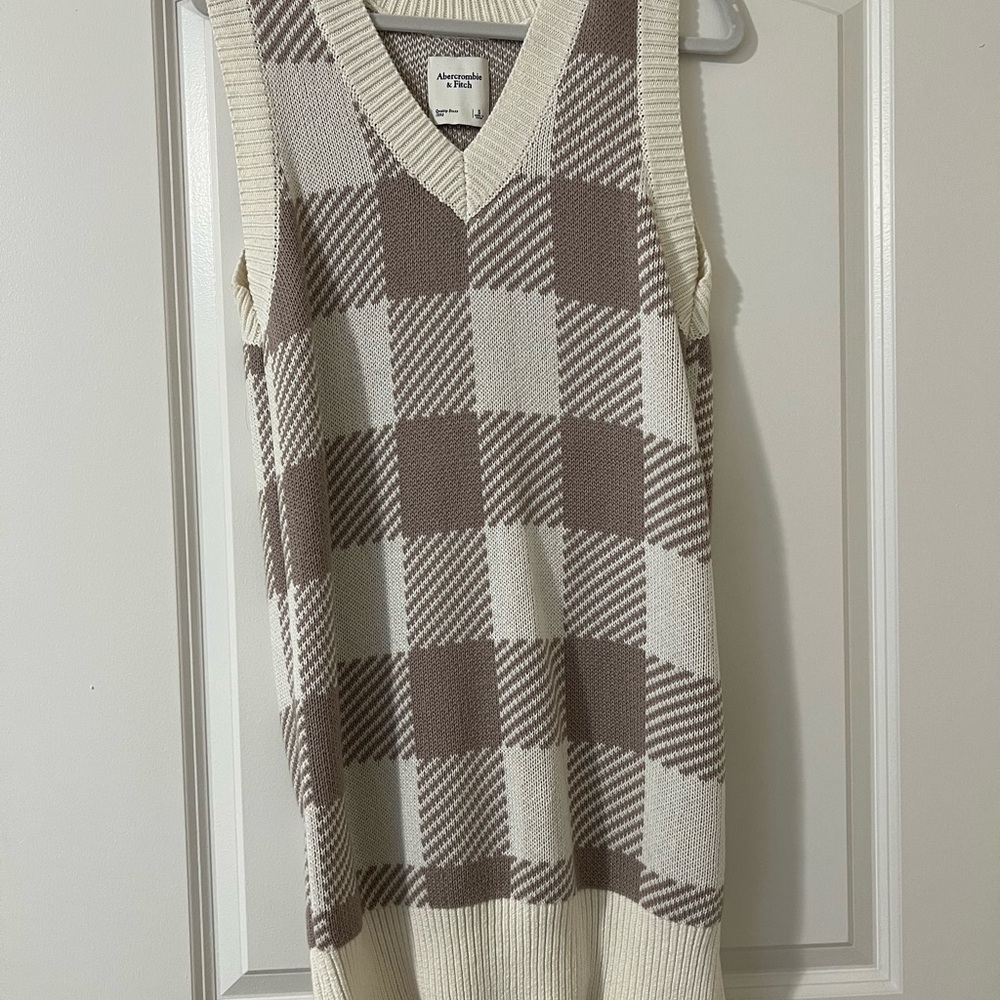 Plaid V-Neck Sweater Vest